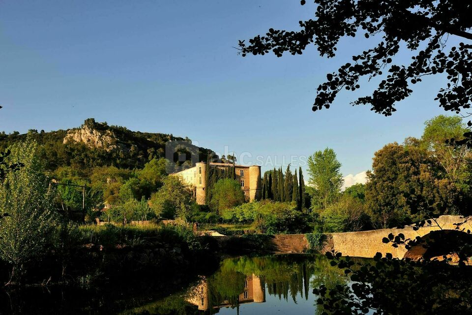 Château de Vins sur Caramy ABC Salles