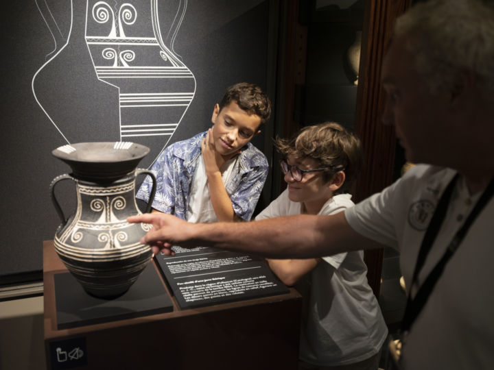 Monument jeu d'enfant 2026