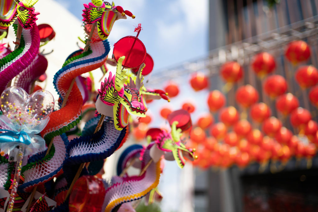 Adobe Stock - Photo d'illustration - Des dragons hauts en couleur fabriqués pour le Nouvel An Chinois.