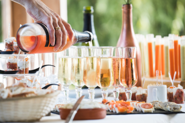 Du vin d'honneur au dessert : comment garder bien fraîches les boissons de son mariage ?