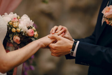 Pourquoi le remariage après un deuil reste encore tabou ?