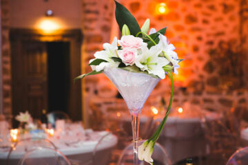 7 façons de diffuser subtilement des senteurs dans les espaces clés de votre réception de mariage