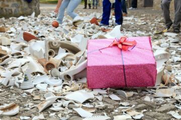 Tout savoir sur le Polterabend, cette tradition allemande qui rend la veille de mariage festive et symbolique