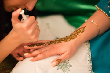 6  rituels méditerranéens pour une veille de mariage festive et symbolique