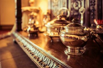 Argenterie et mariage : histoire d’un cadeau symbolique et intemporel