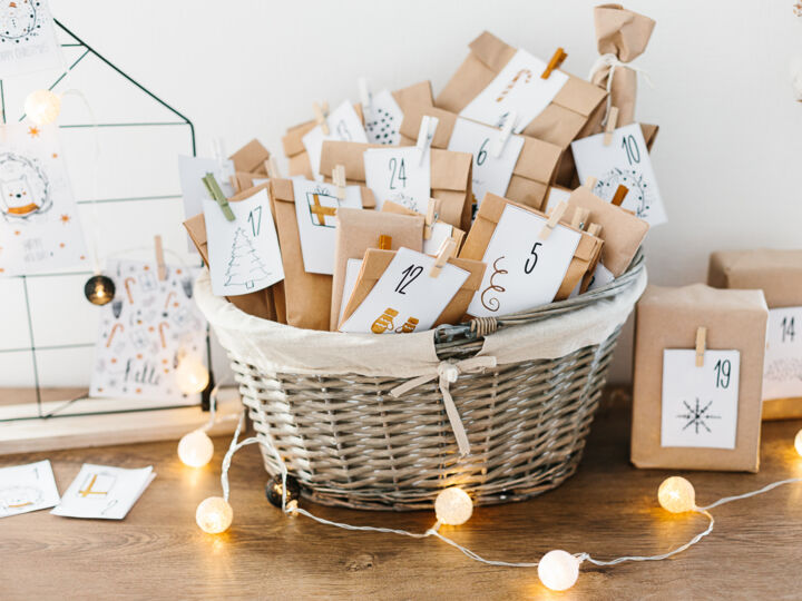 Un calendrier de pré-mariage pour gâter un couple en plein préparatifs