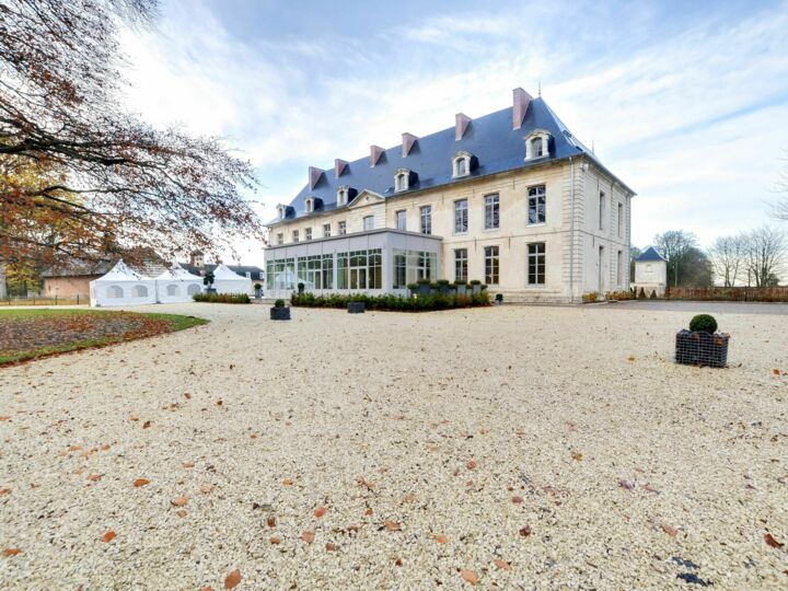 15 établissements avec verrières et baies vitrées, à privatiser pour un mariage avec vue sur les étoiles