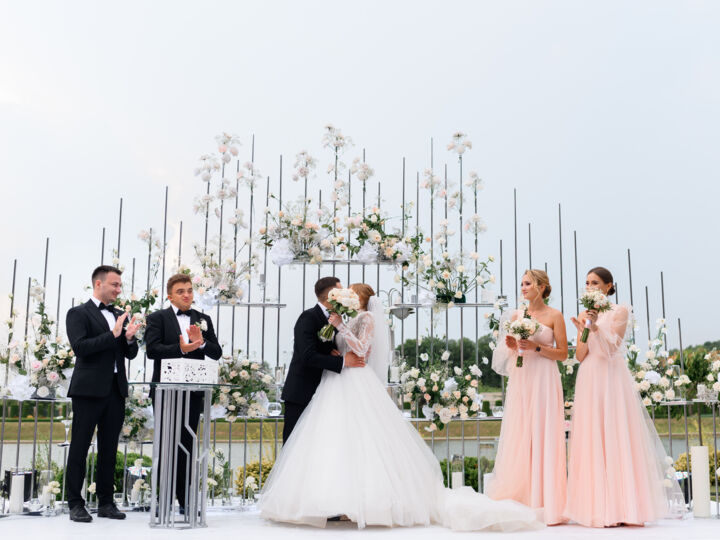 Combien de temps dure une cérémonie de mariage laïque ?
