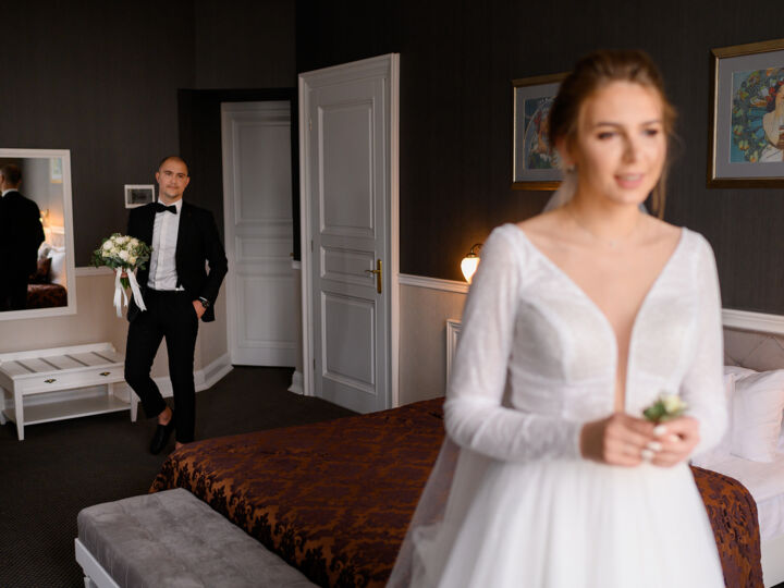 Combien de temps après le mariage doit s'effectuer le voyages de noces