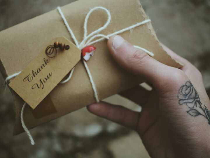 Mariage religieux : 16 petits cadeaux spirituels à offrir à vos invités pour les remercier