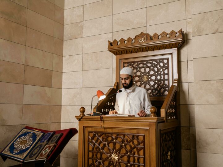 Payant ou gratuit : quel est le prix des services d'un imam pour un mariage musulman ?