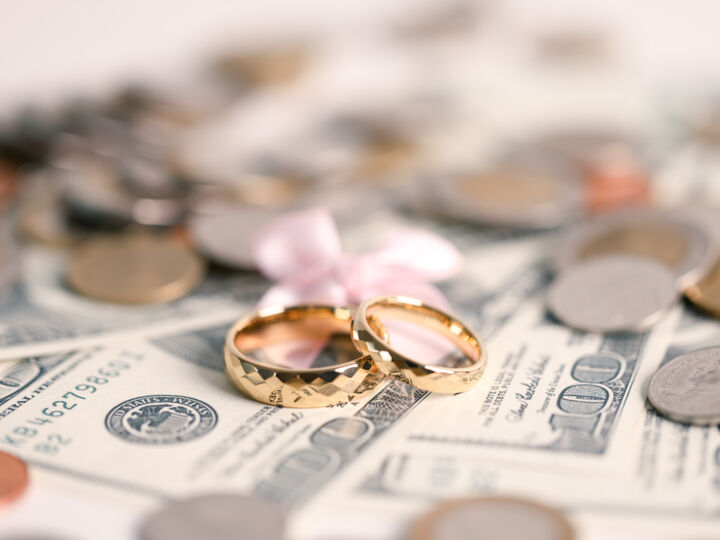 Dot, trousseau et cadeaux : comment les mariages sont financés en Afrique ?