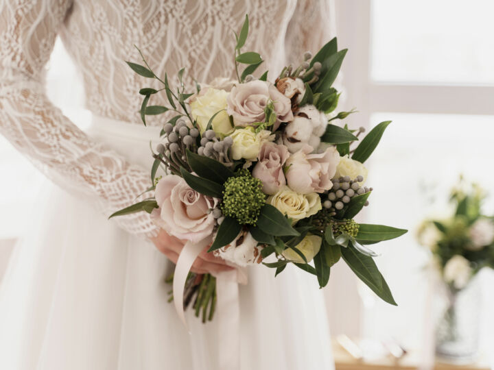 Les 8 fleurs incontournables pour un bouquet de mariée éco-responsable