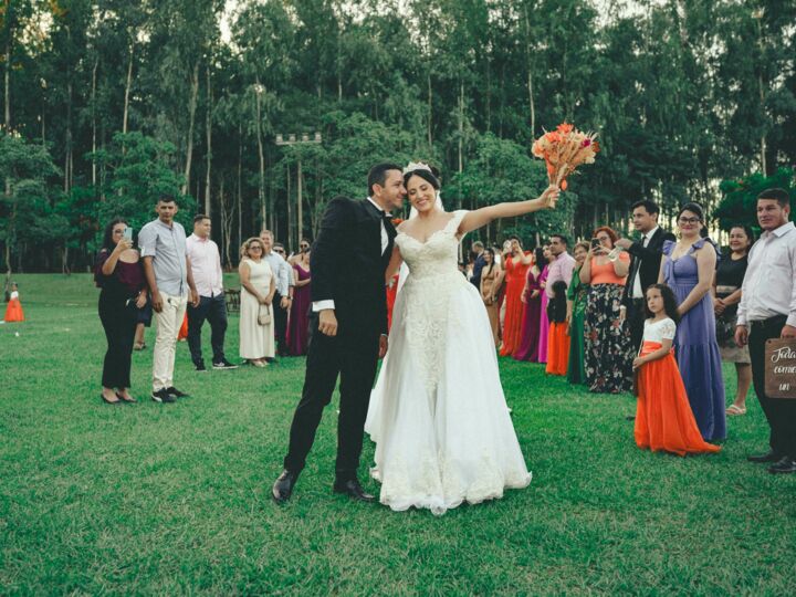 Mariage itinérant vs mariage classique : lequel est fait pour vous ?