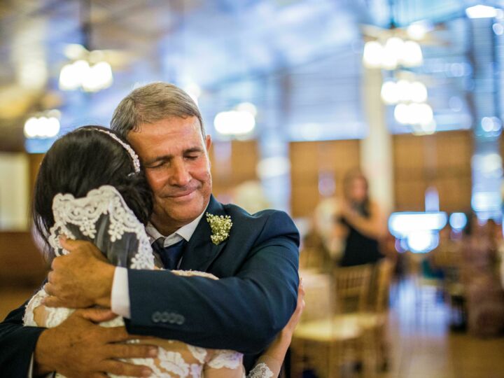 Donner en confiance : comment encadrer une donation, allant des parents vers leurs enfants se mariant, avant un mariage ?