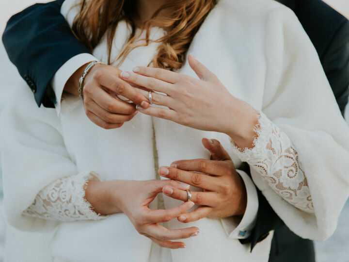 Alliances de mariage à prix doux : quels alliages offrent le meilleur rapport qualité/prix ?