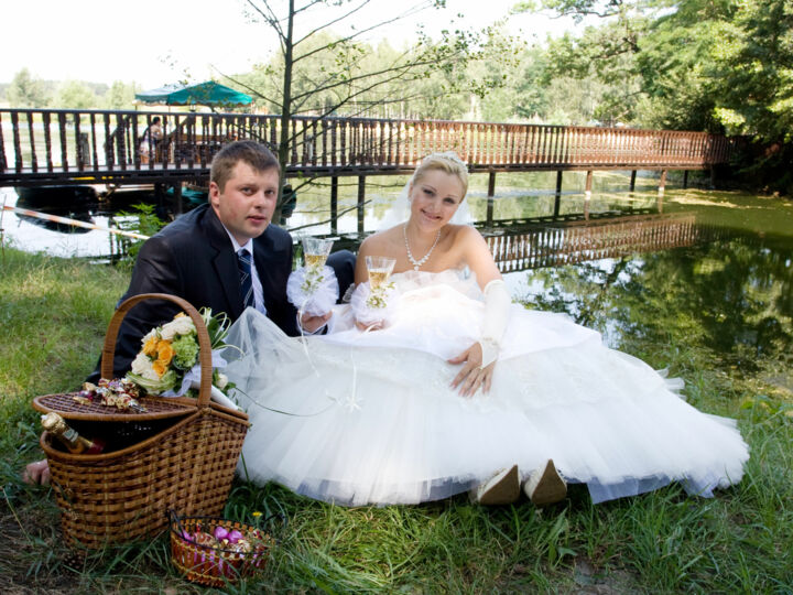 Pourquoi et comment se créer des bulles d’intimité pendant le mariage pour se recentrer à deux ?