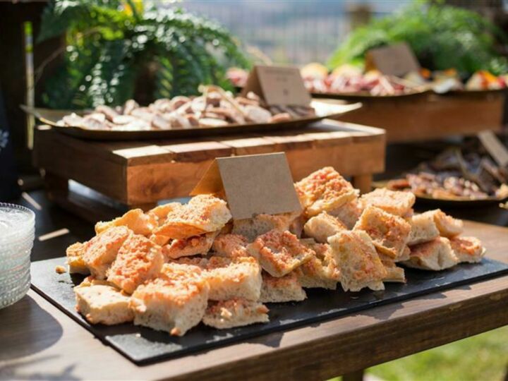 Crème catalane, pa amb tomàquet, cava : les essentiels gourmands pour un mariage aux saveurs de la Catalogne
