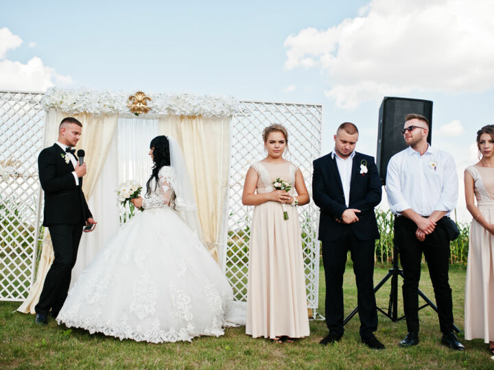 Comment éviter l’épuisement social des invités de mariage introvertis ?