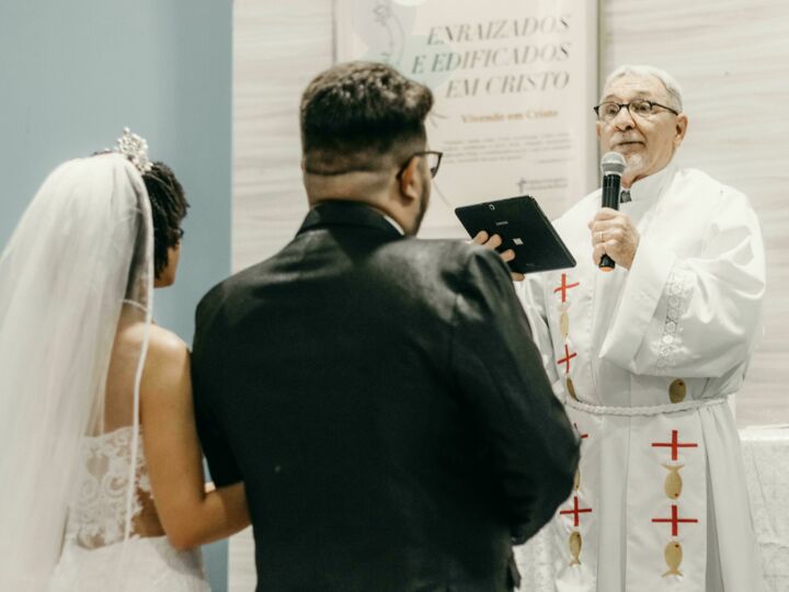 Ce que Jésus nous enseigne sur le mariage : paroles et paraboles à méditer dans vos vœux nuptiaux