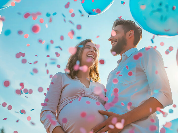 Baby showers, gender reveals : la joie doit-elle vraiment être mise en scène ?