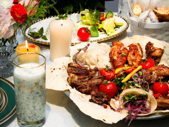 Le mansaf, le plat traditionnellement servi lors des mariages des régions de Cisjordanie