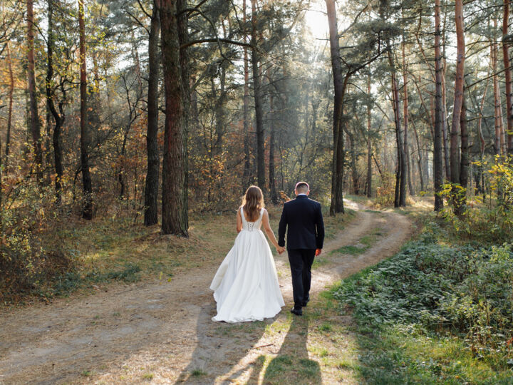 5 idées déco pour les futurs mariés passionnés de chasse au trésor : guide vers un mariage original et ludique