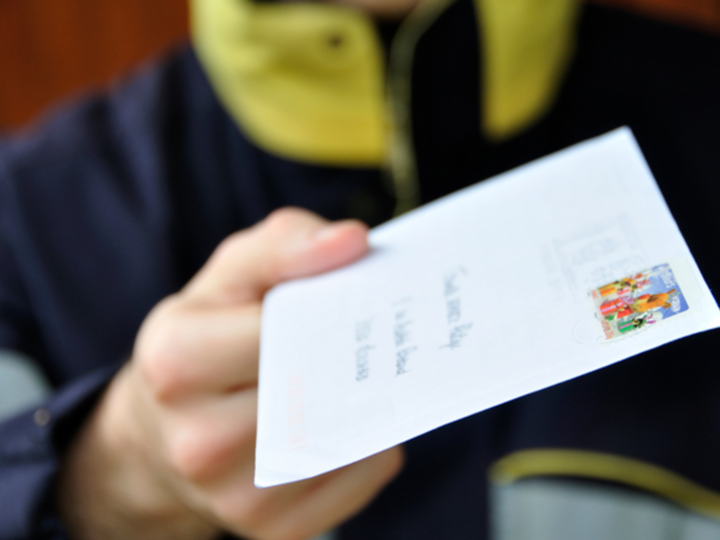 L’invité invite… ou pas : faut-il toujours rendre une invitation ?