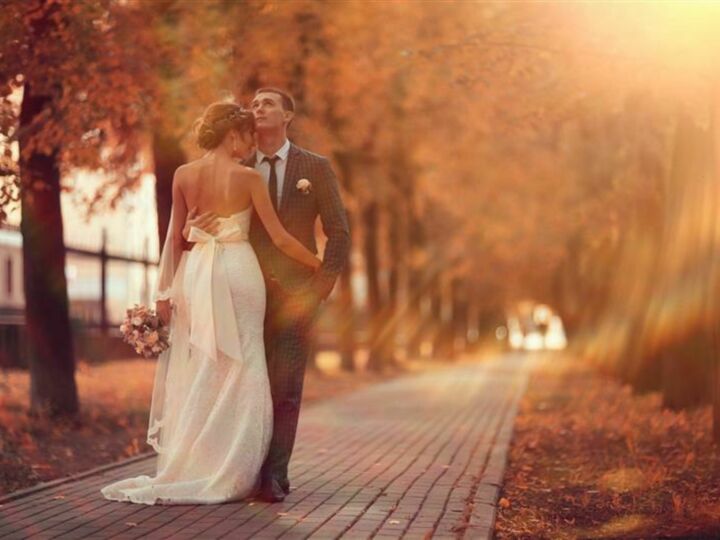 Pourquoi se marier en automne : 12 avantages et 8 inconvénients à connaître pour faire le bon choix !
