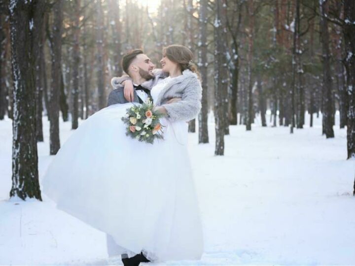 Pourquoi se marier en hiver : 12 avantages et 10 inconvénients à connaître pour faire le bon choix !
