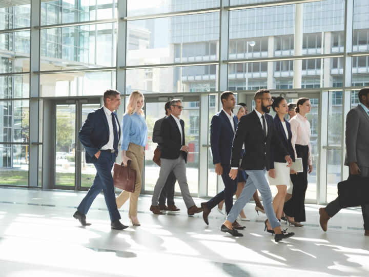 Voyages d’affaires : pourquoi la France reste une destination incontournable en 2025–2026 ?