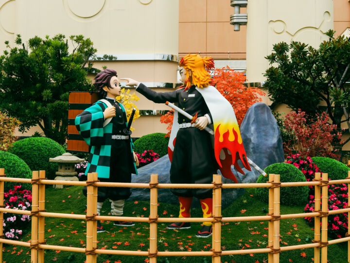 Comment transformer une fête classique en Demon Slayer party inoubliable ?