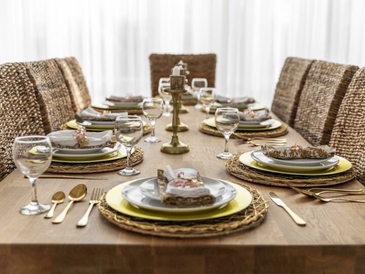 Banquet Grand Siècle : les 10 objets indispensables pour une table de fête digne de Louis XIV