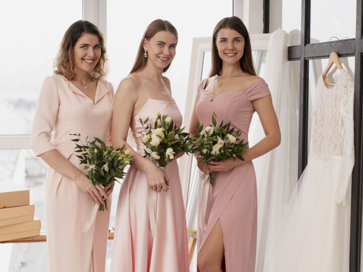 Les nouvelles tendances des demoiselles d’honneur : look travaillé et confort assuré