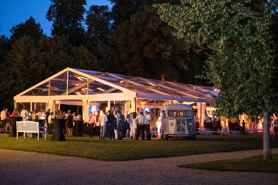 ABC Salles - L'Orangerie du château de Canon vous accueil pour un diner de mariage inoubliable en plein coeur du parc.