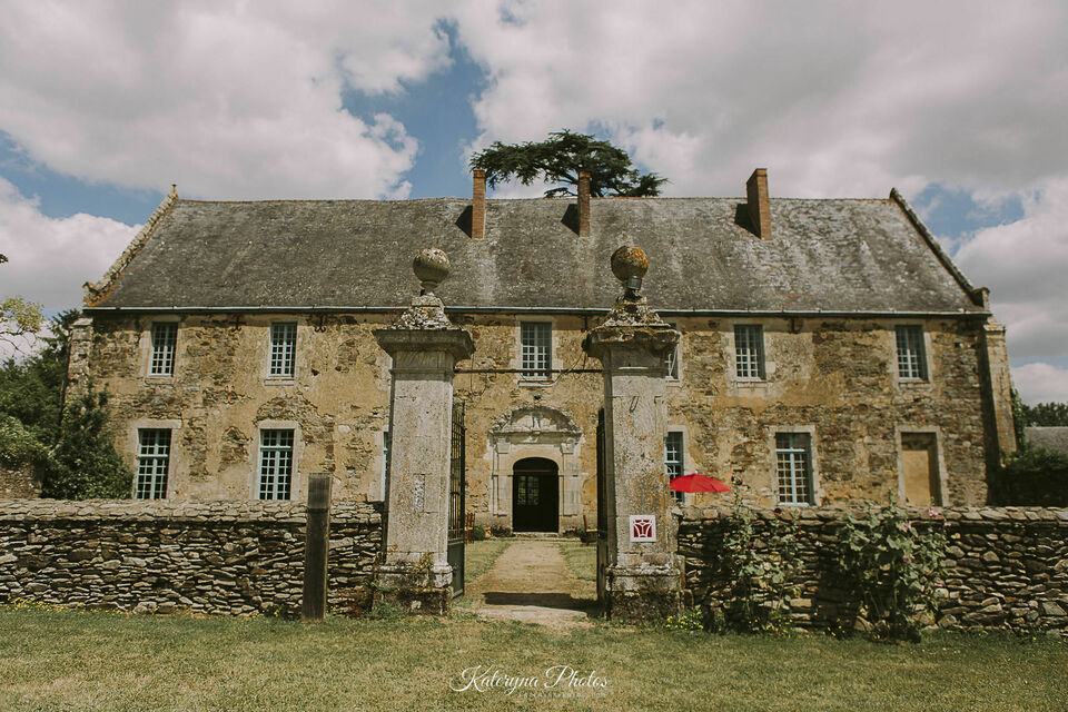 ABC Salles - L'Abbaye de Champagne vous offre un cadre idyllique le temps d'un instant partagé avec votre moitié.e.