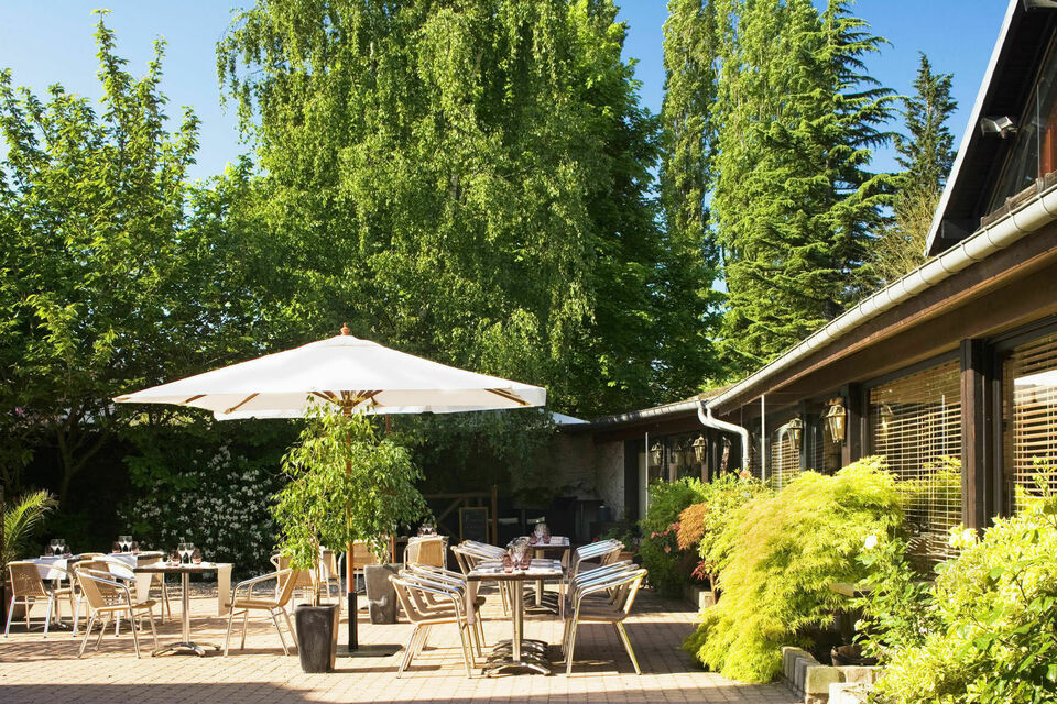 ABC Salles - La Ferme des Voisins, une ancienne ferme, vous offre une cuisine authentique et raffinée lors de vos temps forts.