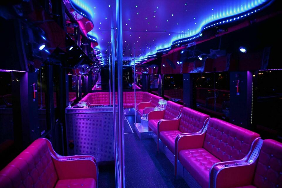 ABC Salles - L' intérieur du Bus Party