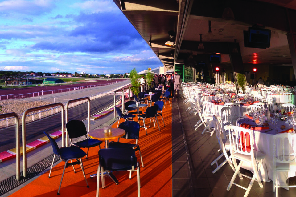 ABC Salles - Terrasse des Hippodromes de Lyon.