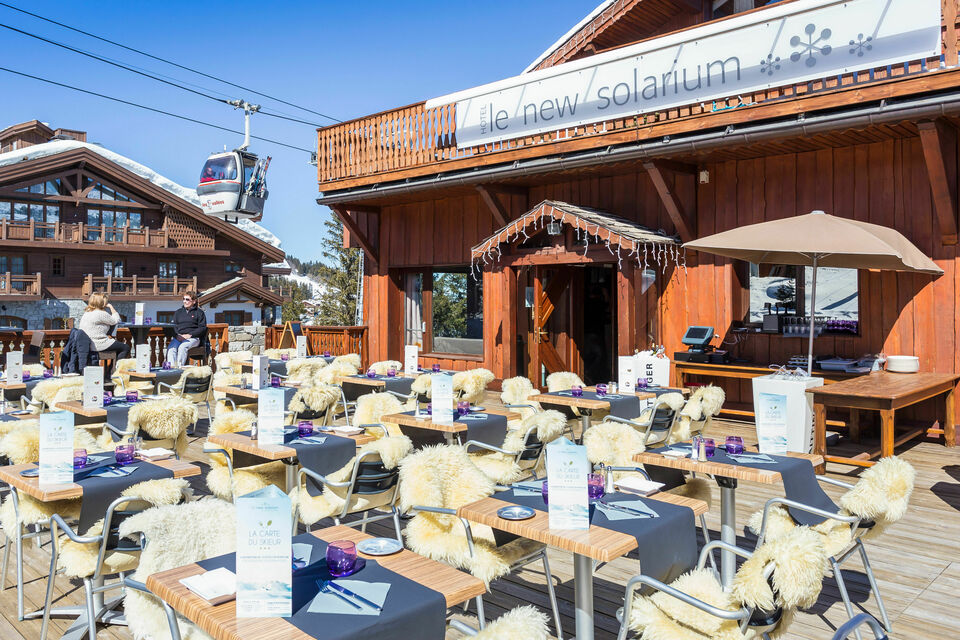 ABC Salles - Le New Solarium, l'établissement idéal pour profiter des pistes de ski à l'occasion de sa fête d'anniversaire.