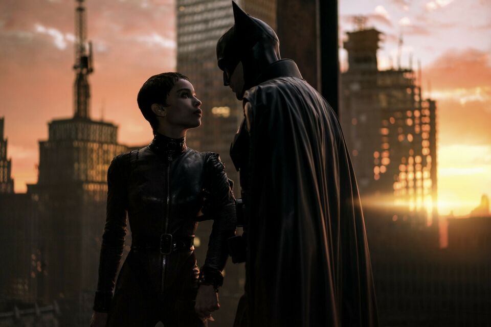 AlloCiné - photo d'illustration - The Batman, sorti le 2 mars 2022 au cinéma, montre que le Chevalier Noir n'a rien perdu de sa splendeur et continue d'être un héros qui inspire bien des fêtes d'anniversaire.