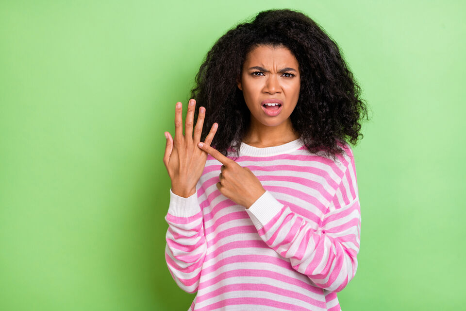 Adobe Stock - photo d'illustration - La pression sociale liée au célibat est la cause de l'anxiété, des doutes et du renfermement de nombreuses personnes concernées. Pourtant, ne pas être en couple est loin d'être un frein à la fête.   