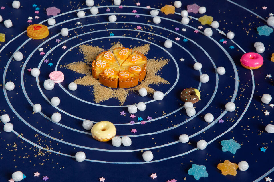 Adobe Stock - photo d'illustration - L'astrologie, un univers poétique et fascinant qui inspire aussi bien nos décorations que nos plats de fête. C'est d'autant plus vrai que nos signes zodiacaux pourraient influencer nos préférences gourmandes <br>