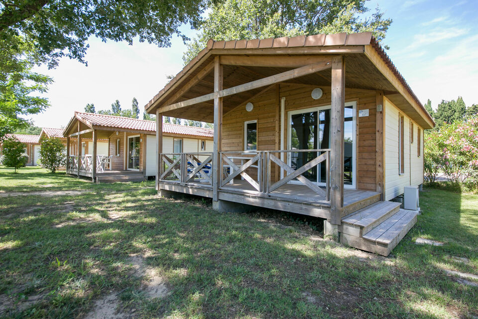 ABC Salles - Le Méditerranée, un village camping qui vous accueille pour faire découvrir l'élégance et le confort du glamping, toujours fidèle et respectueux de la nature.