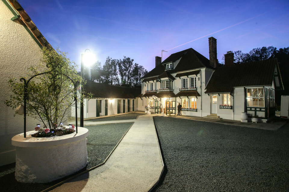 ABC Salles - Le moulin manoir des Essarts et sa bâtisse de charme
