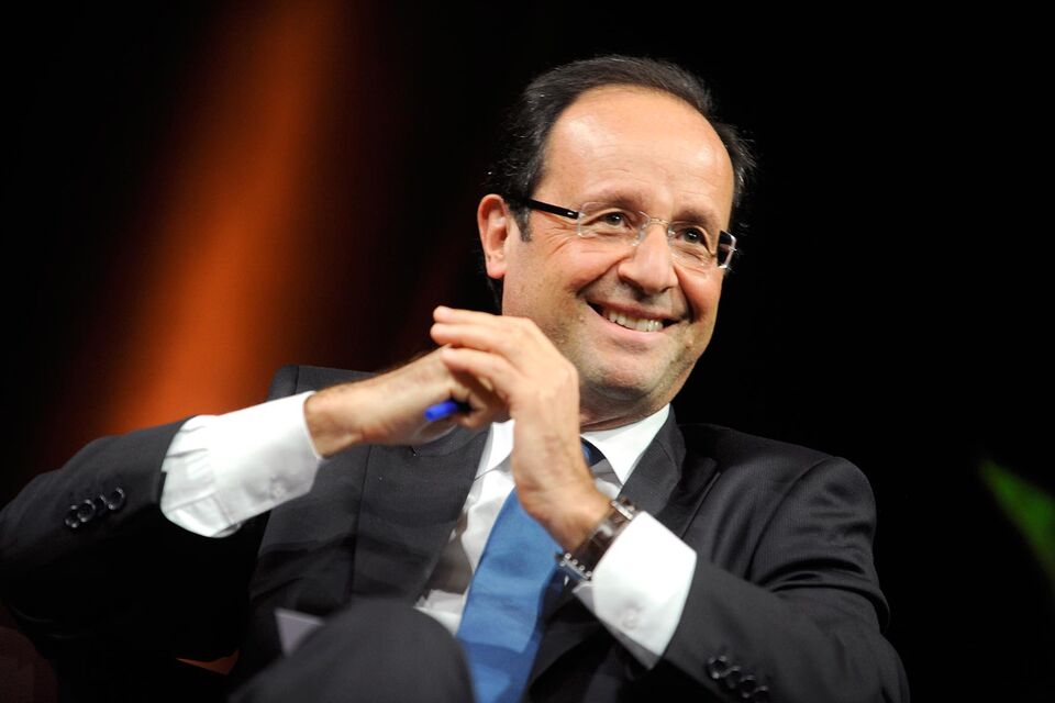 Wikimedia Commons - Licences Creative Commons - François Hollande, ancien président de la République, s'est uni à l'actrice Julie Gayet, le samedi 4 juin 2022, à Tulle.