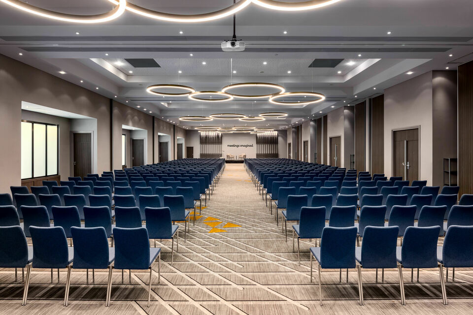 ABC Salles - Situé à proximité de l'aéroport de Paris Charles de Gaulle, l’hôtel Paris Marriott Charles de Gaulle Airport peut accueillir plusieurs centaines de personnes le temps d'un séminaire résidentiel.