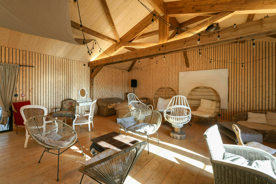 ABC Salles - Le domaine Presqu'Île de la Franqui, un espace cosy et respectueux de l'environnement. 