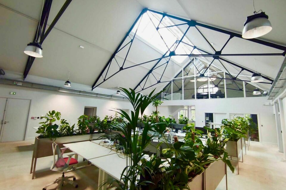 ABC Salles -  Le Studio du Rhin, un magnifique espace de coworking végétalisé au sein duquel réunir l'ensemble de vos collaborateurs.