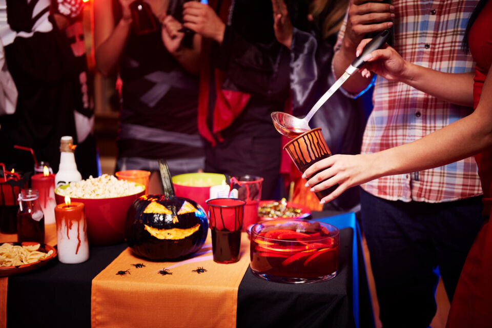 Adobe Stock - photo d'illustration - Halloween, fête à l'univers oscillant entre mythes celtiques et réalités folkloriques, continue, malgré certains aprioris, à séduire les petits (et grands) enfants en quête de frayeurs annuelles.